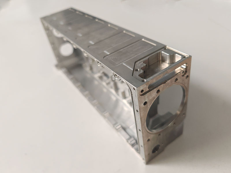  精密车铣加工铝件 汽车配件腔体